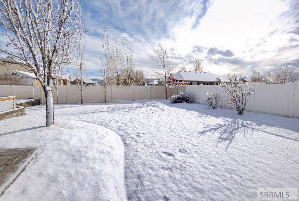 3868 Willow Ridge Drive Ammon, ID 83406 - Photo 68 of 77