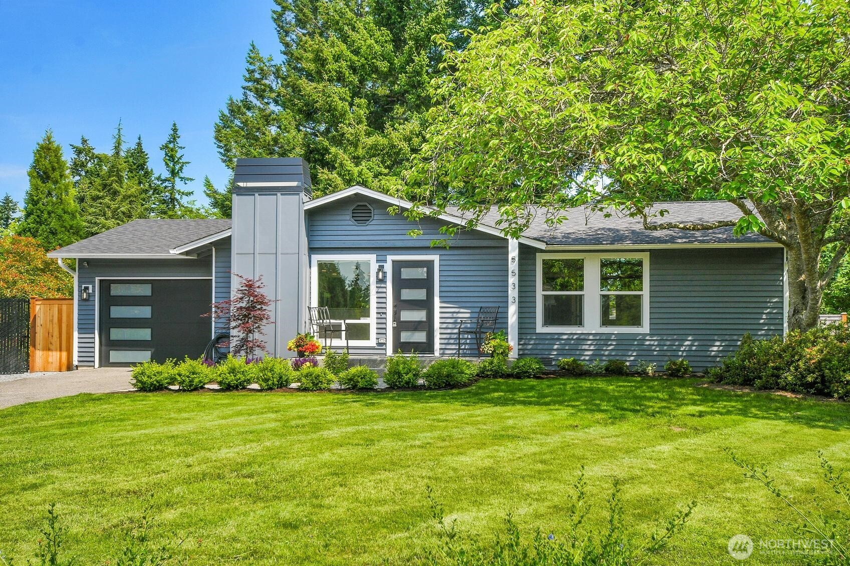5533 149th Place Southwest Edmonds, WA 98026 - Photo 1 of 20 Gallery Image 1