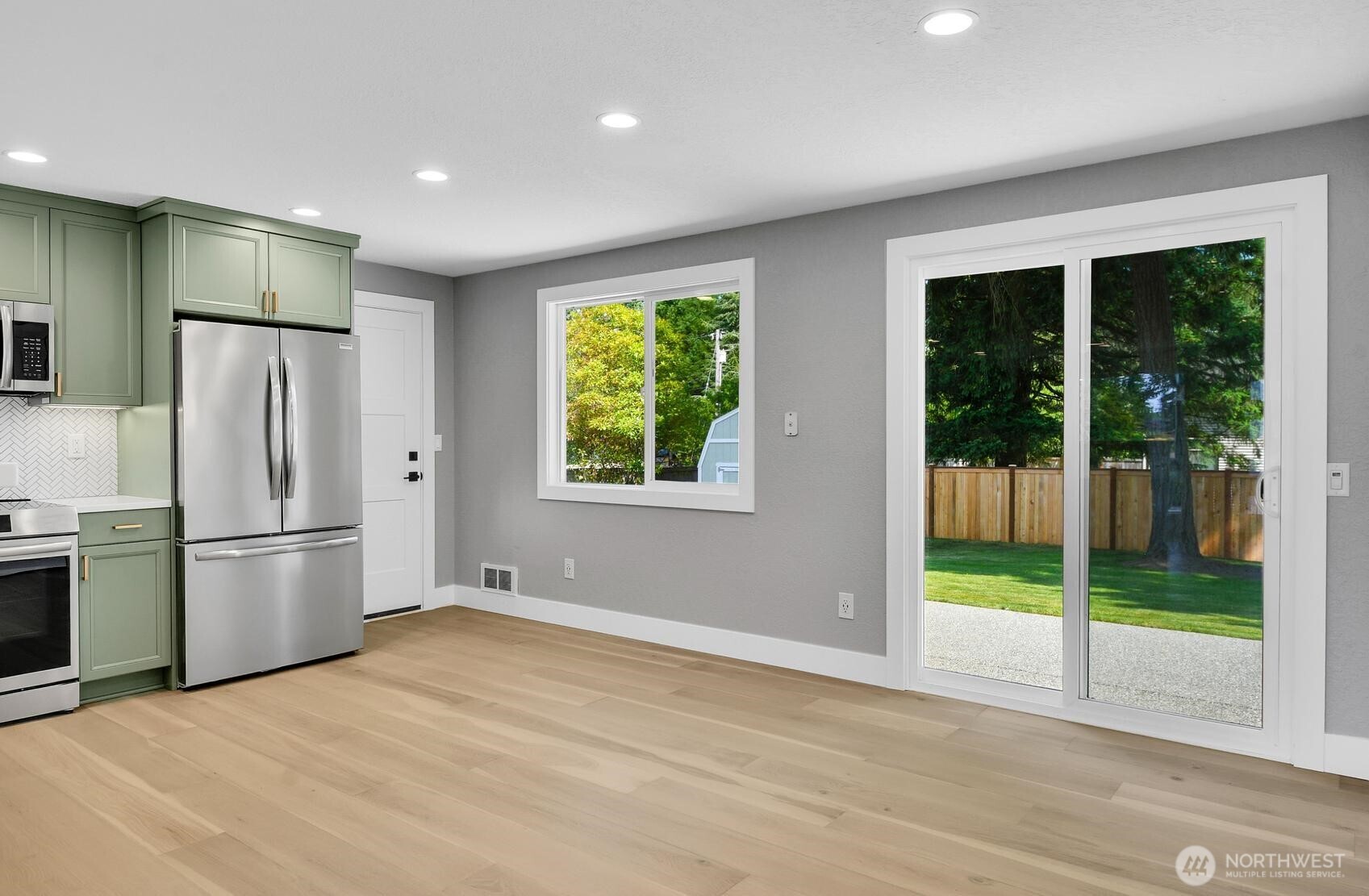 5533 149th Place Southwest Edmonds, WA 98026 - Photo 10 of 20 Gallery Image 10