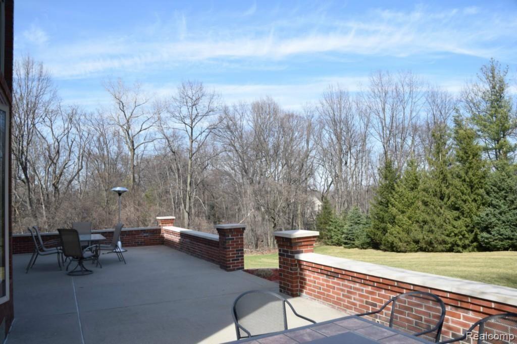 5405 Abbey Drive Rochester, MI 48306 - Photo 84 of 94 Patio1 (Large).jpg