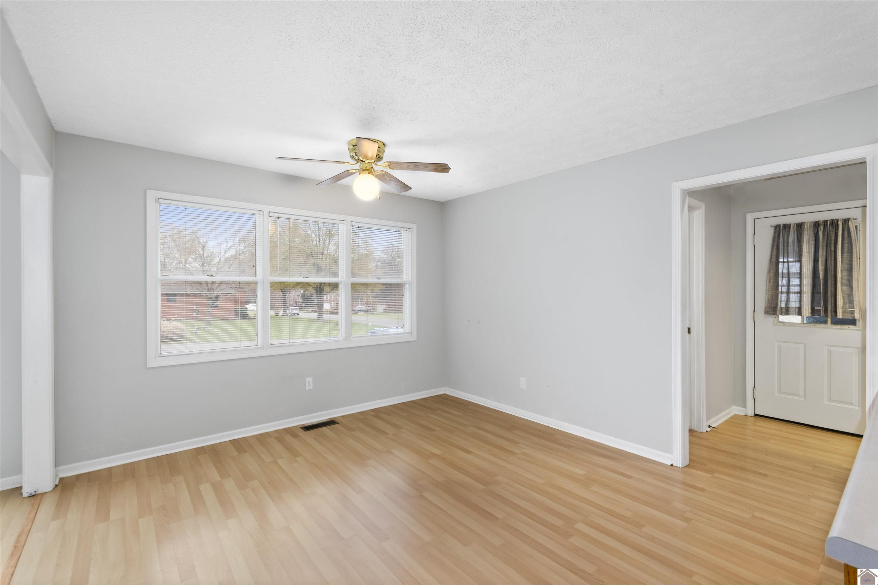 2114 Country Road Murray, KY 42071 - Photo 15 of 27 Photo 16