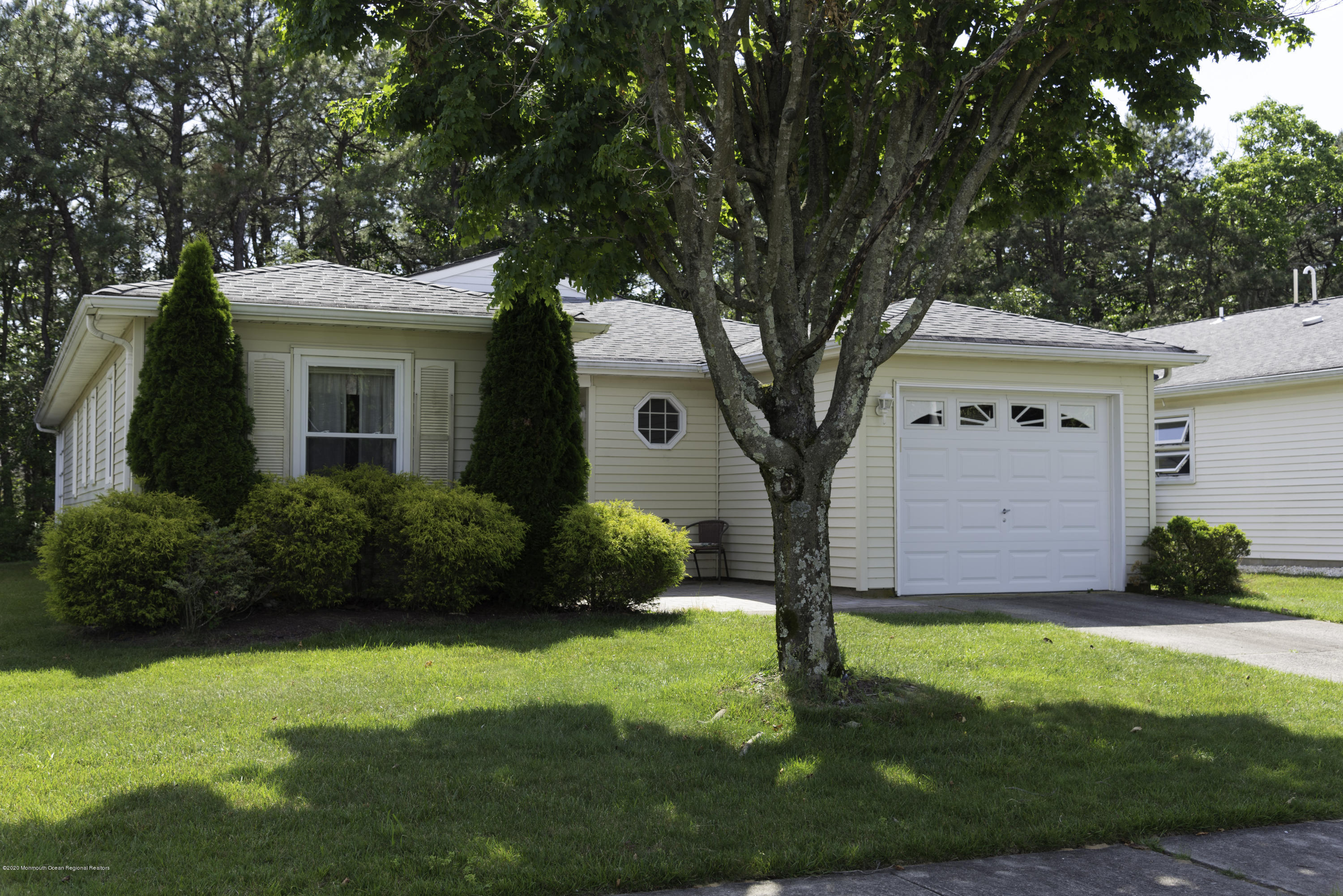 109 Meadowbrook Road Brick, NJ 08723 - Photo 3 of 30 109 Meadowbrook Road-26