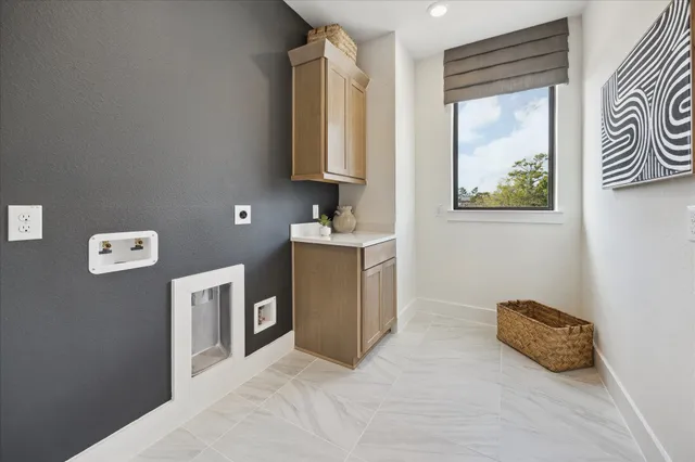 $774,698 | 1418 Caywood Lane, Unit B, Houston, TX 77055