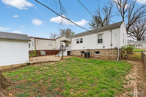 $149,900 | 8576 Kathlyn Drive, St. Louis, MO 63134