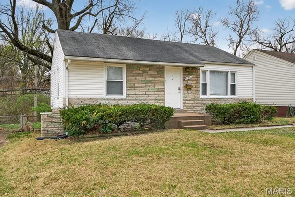 $149,900 | 8576 Kathlyn Drive, St. Louis, MO 63134