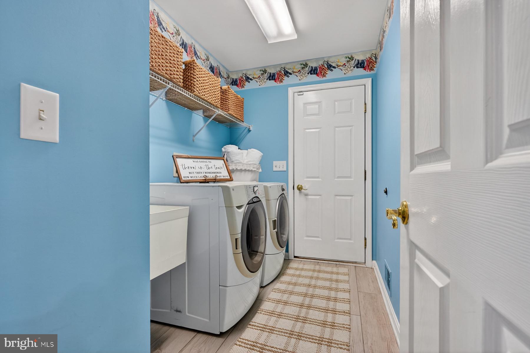 3509 Martha Vineyard Way Edgewater, MD 21037 - Photo 70 of 108 First floor laundry