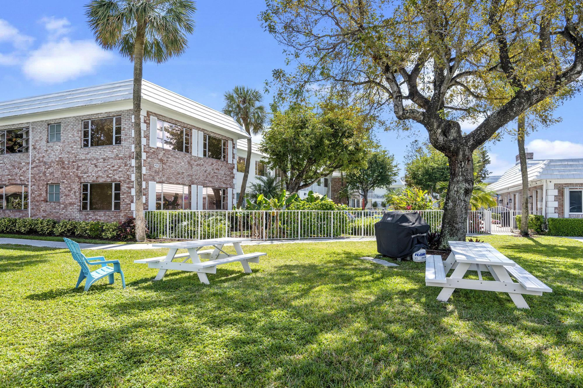 310 South Cypress Road, Unit 704 Pompano Beach, FL 33060 - Photo 27 of 42 DSC03285