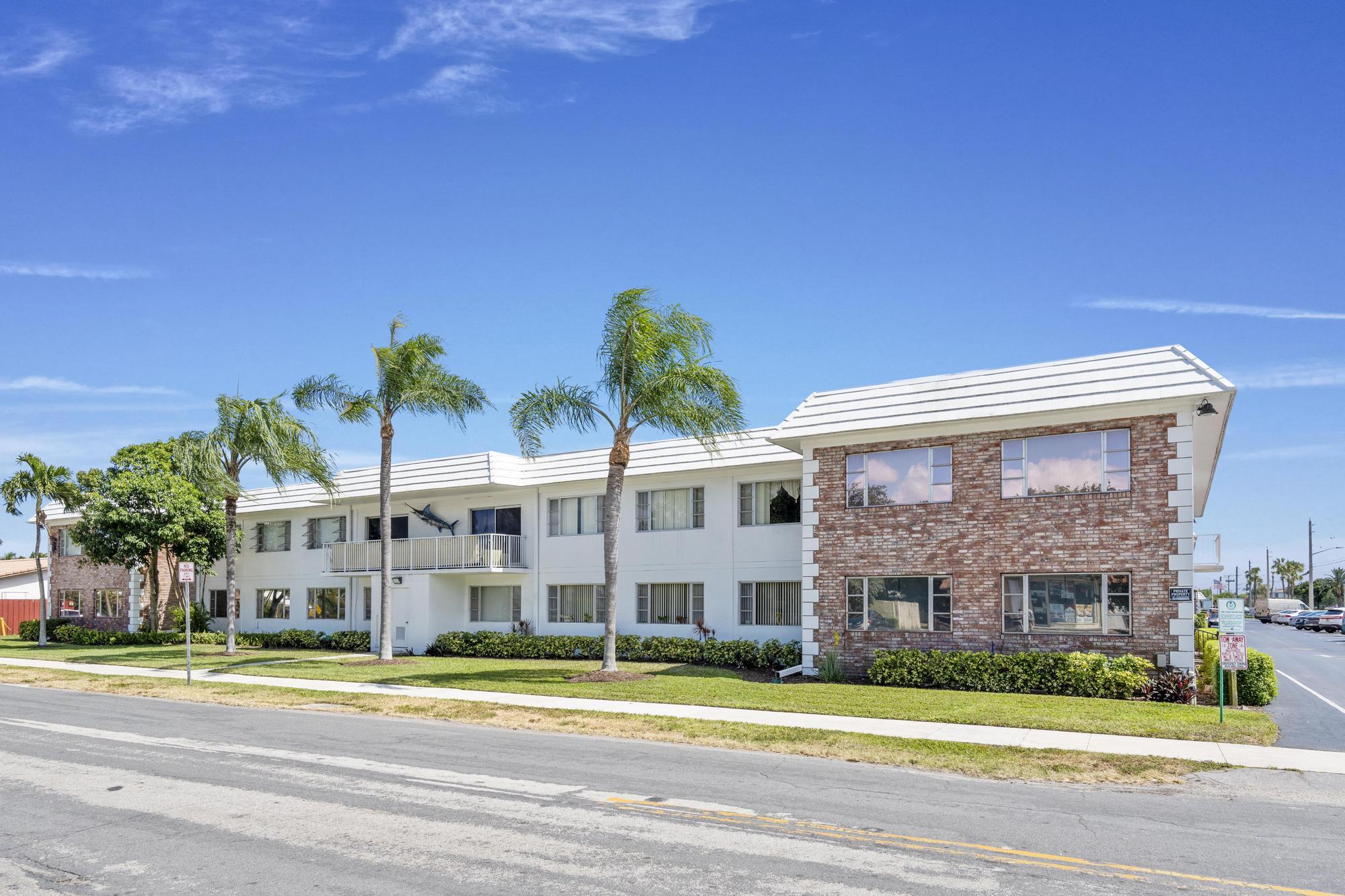 310 South Cypress Road, Unit 704 Pompano Beach, FL 33060 - Photo 5 of 42 A7402686