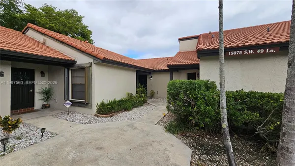$2,950 | 15075 Southwest 49th Lane, Unit F108, Miami, FL 33185