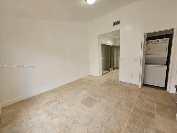 $2,950 | 15075 Southwest 49th Lane, Unit F108, Miami, FL 33185