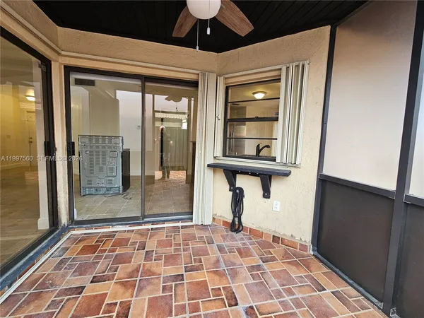 $2,950 | 15075 Southwest 49th Lane, Unit F108, Miami, FL 33185