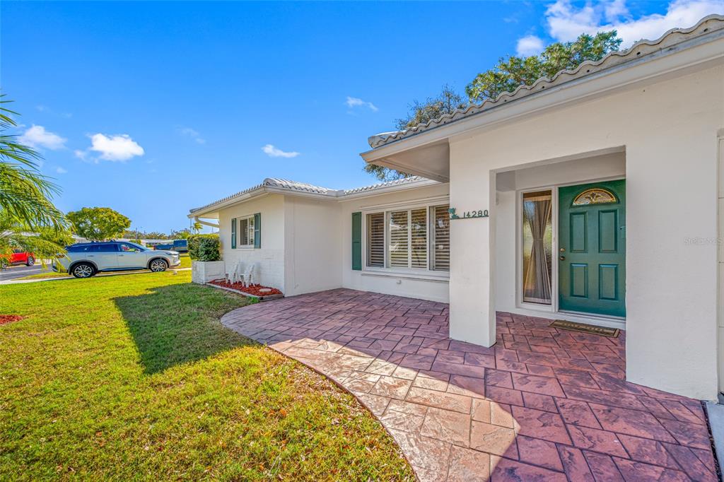 14280 86th Terrace North Seminole, FL 33776 - Photo 5 of 40