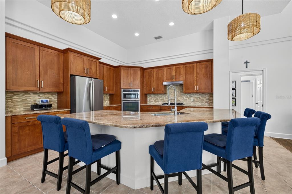 9136 Highland Ridge Way Tampa, FL 33647 - Photo 10 of 55 Gallery Image 10