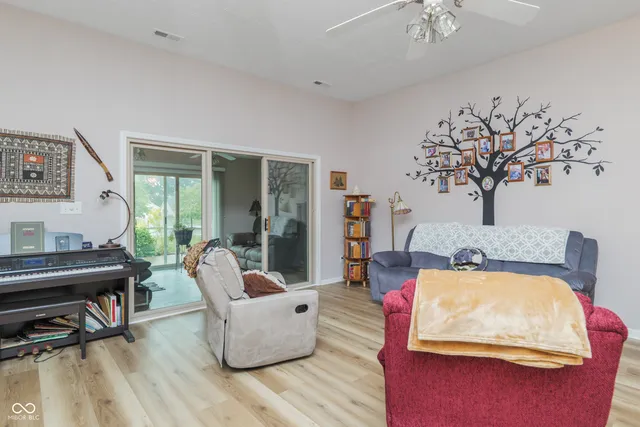 $259,000 | 10863 Harness Court, Indianapolis, IN 46239