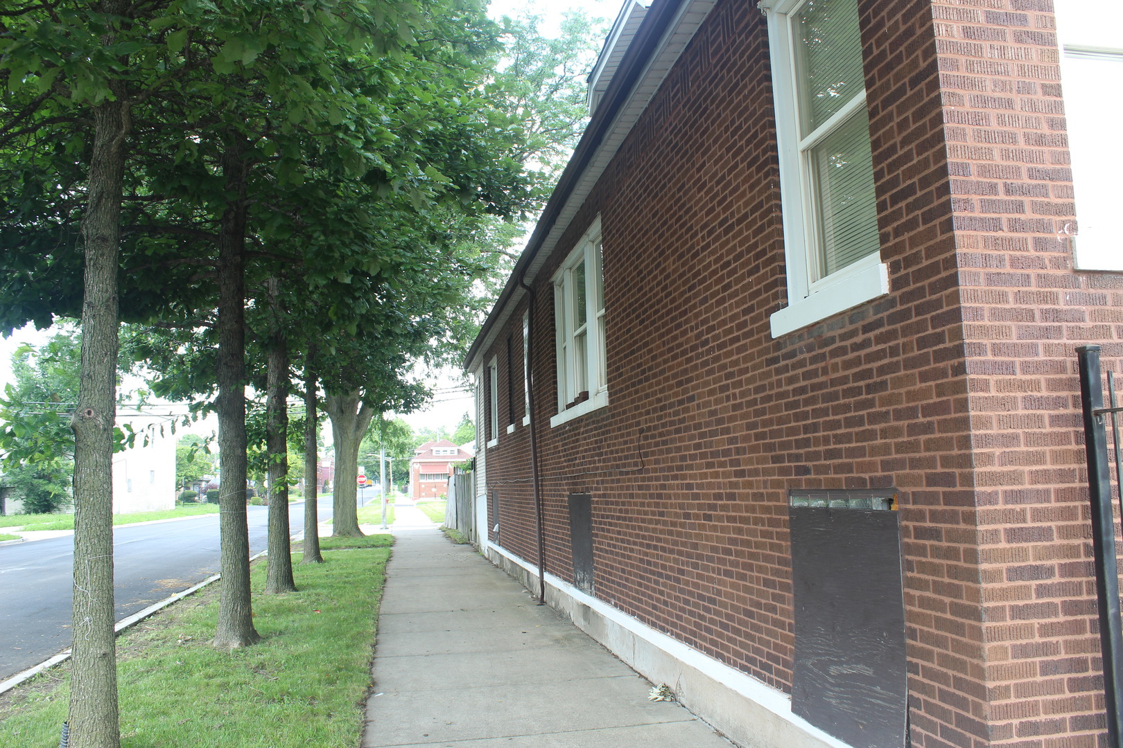7258 South Carpenter Street Chicago, IL 60621 - Photo 25 of 27 Gallery Image 25