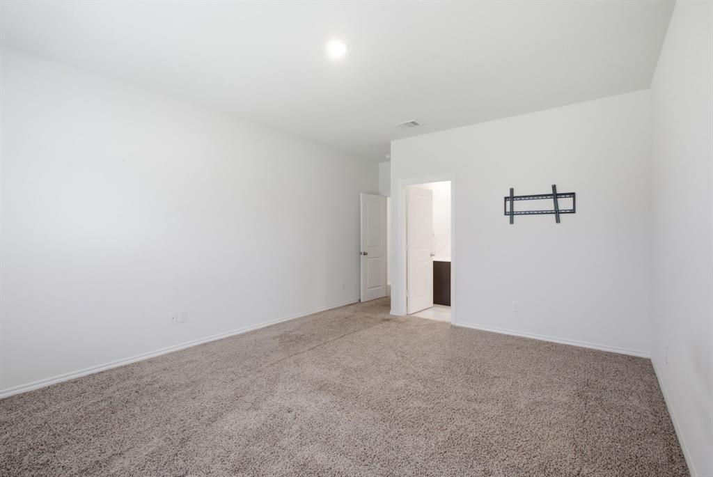 1328 Broaddus Road Forney, TX 75126 - Photo 5 of 31