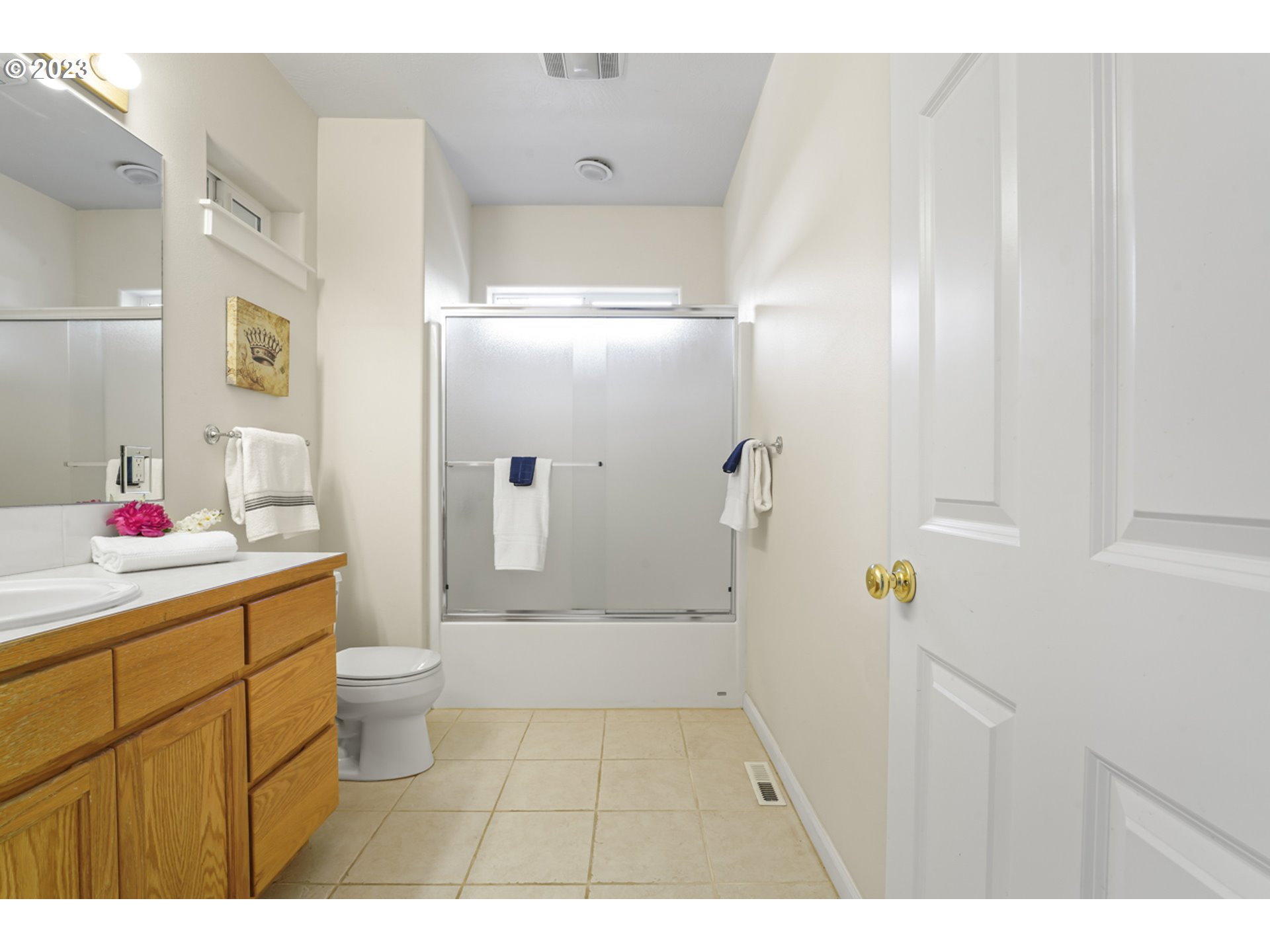 2920 Adams Street Eugene, OR 97405 - Photo 22 of 38 a bathroom with a sink a toilet and shower