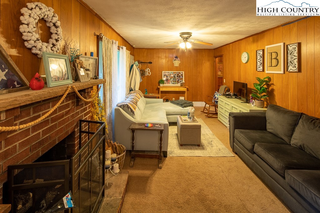 280 Dusty Road Boone, NC 28607 - Photo 4 of 23 Gallery Image 4