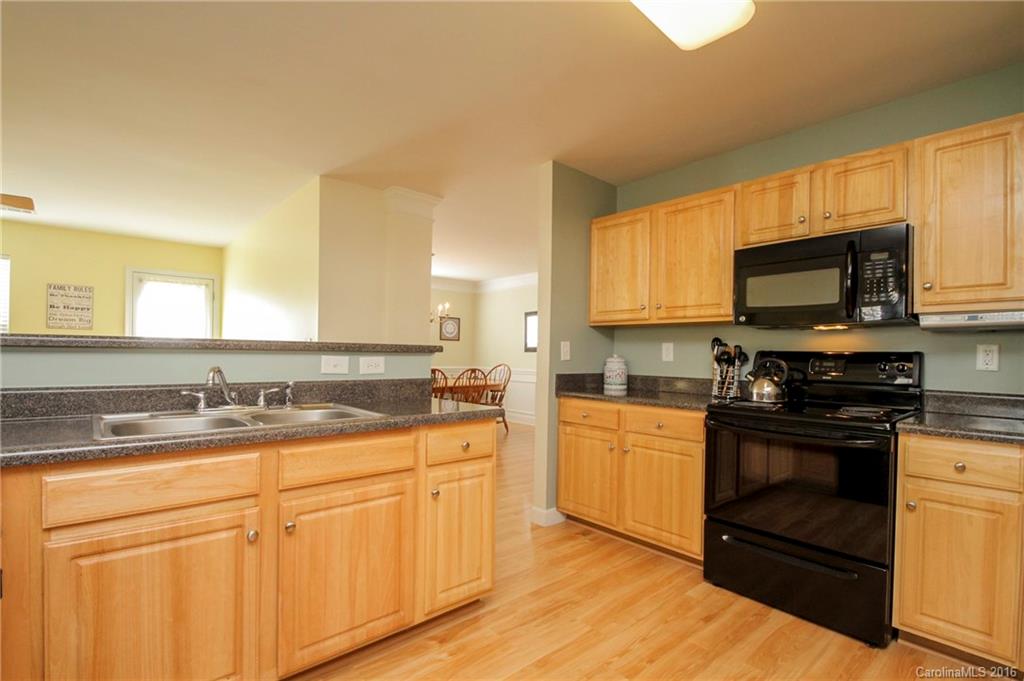 132 Dunnell Road Mooresville, NC 28115 - Photo 6 of 23 Gallery Image 6