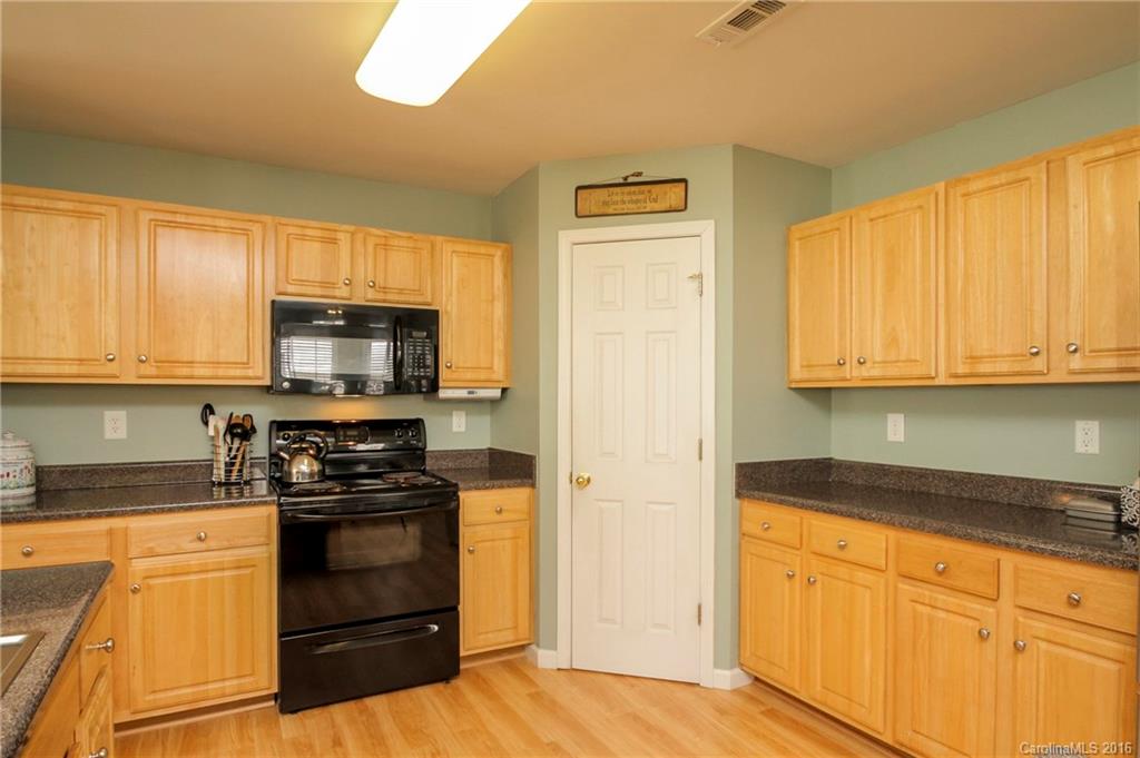 132 Dunnell Road Mooresville, NC 28115 - Photo 7 of 23 Gallery Image 7