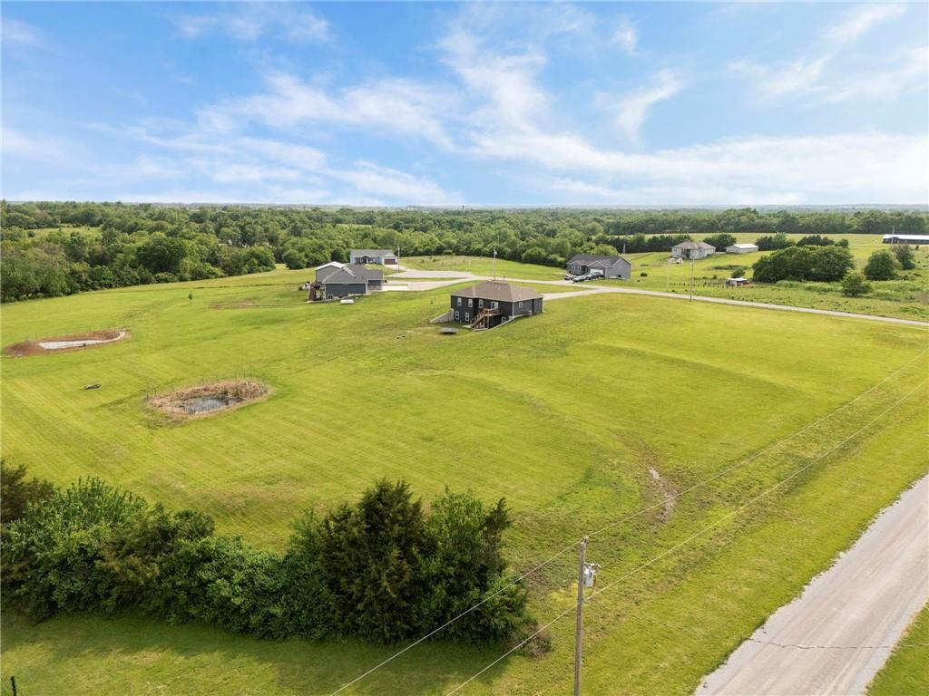 305 Southwest 11th Road Warrensburg, MO 64093 - Photo 60 of 64