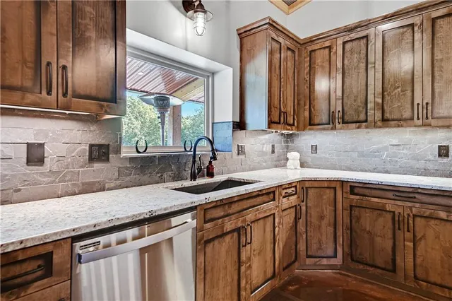 $1,450,000 | 14001 Prospect Avenue, Grandview, MO 64030