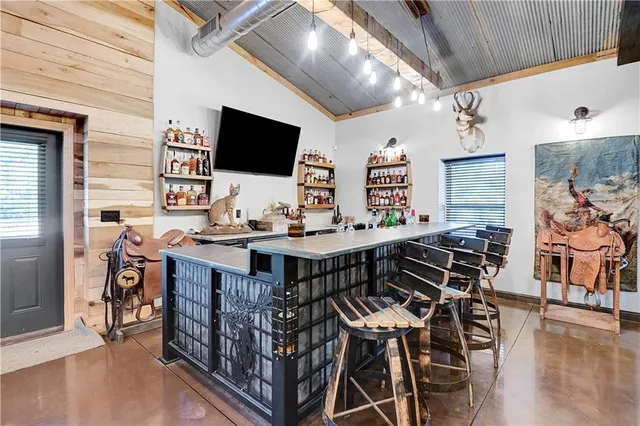 $1,450,000 | 14001 Prospect Avenue, Grandview, MO 64030