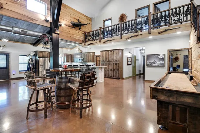 $1,450,000 | 14001 Prospect Avenue, Grandview, MO 64030