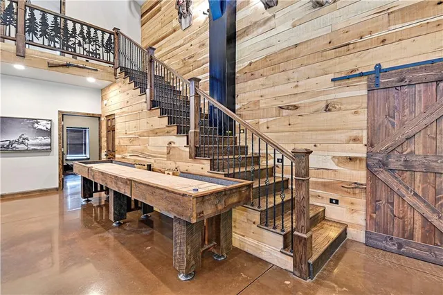 $1,450,000 | 14001 Prospect Avenue, Grandview, MO 64030