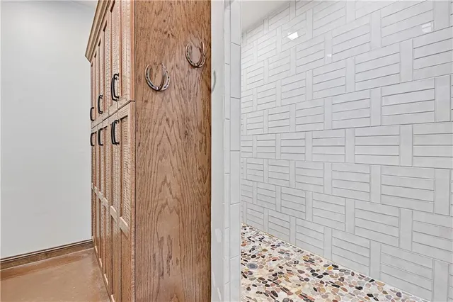 $1,450,000 | 14001 Prospect Avenue, Grandview, MO 64030