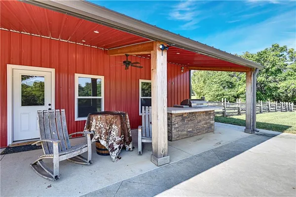 $1,350,000 | 14001 Prospect Avenue, Grandview, MO 64030