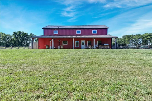 $1,450,000 | 14001 Prospect Avenue, Grandview, MO 64030