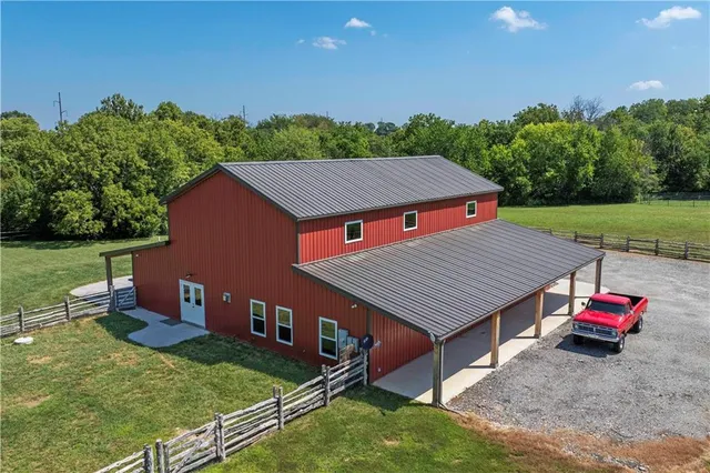 $1,450,000 | 14001 Prospect Avenue, Grandview, MO 64030
