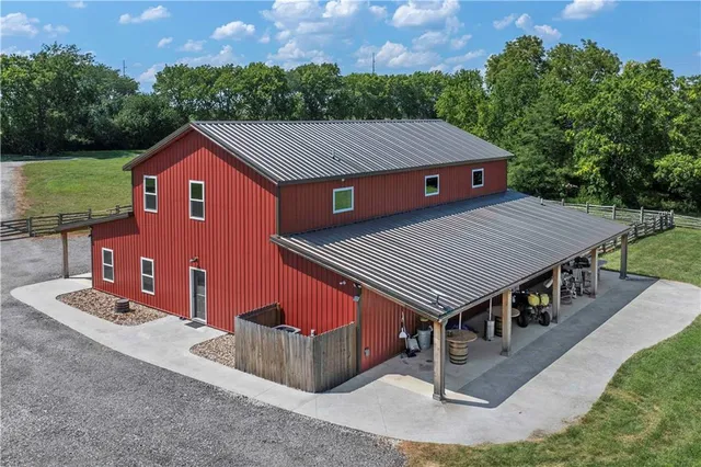 $1,450,000 | 14001 Prospect Avenue, Grandview, MO 64030