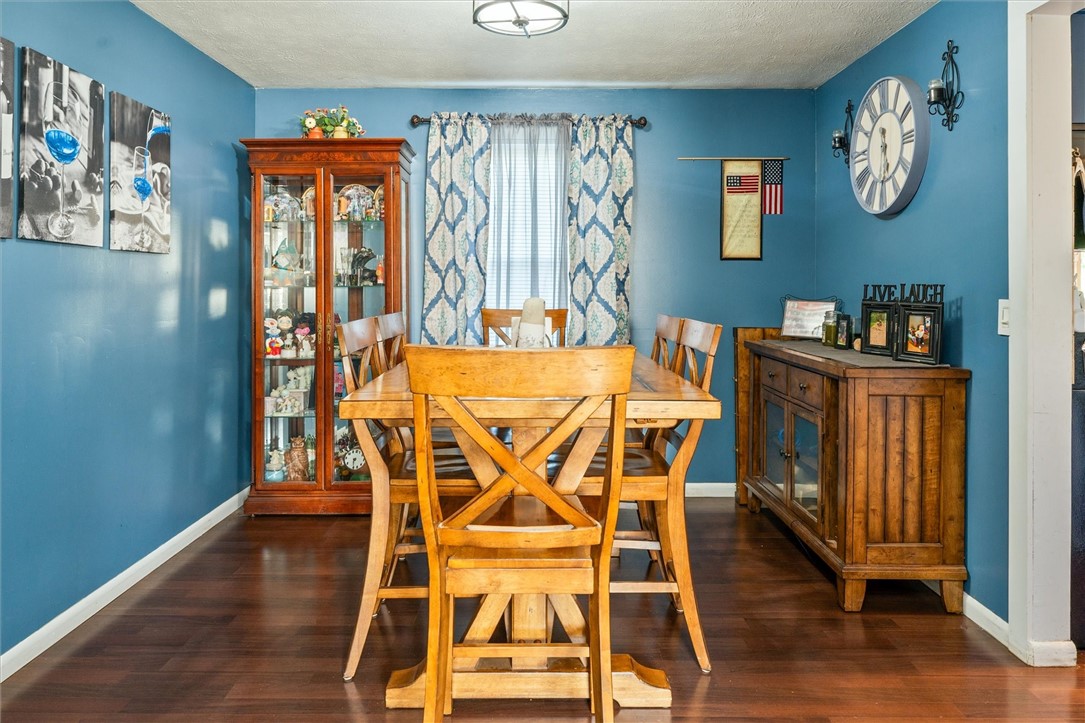 42 Fraser Drive Parma, NY 14468 - Photo 11 of 35