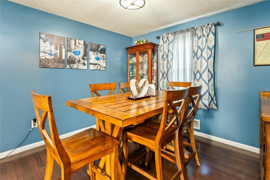 42 Fraser Drive Parma, NY 14468 - Photo 12 of 35