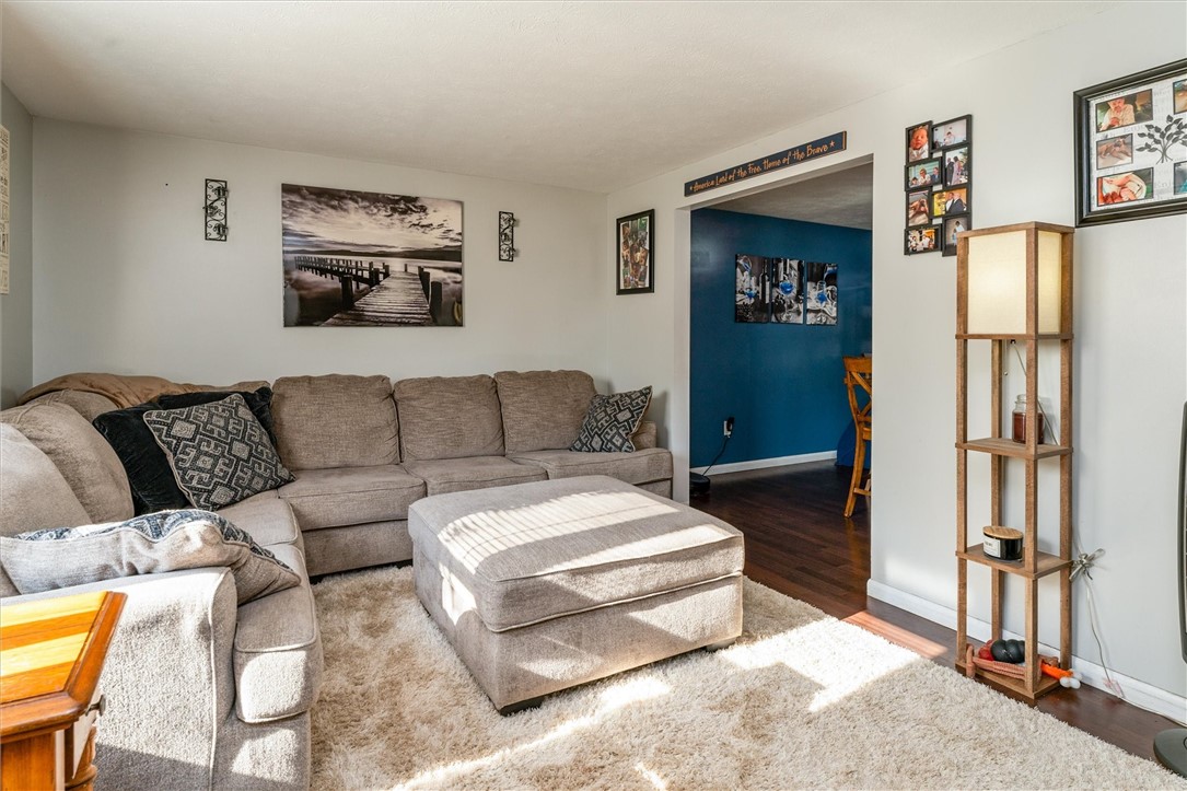 42 Fraser Drive Parma, NY 14468 - Photo 9 of 35