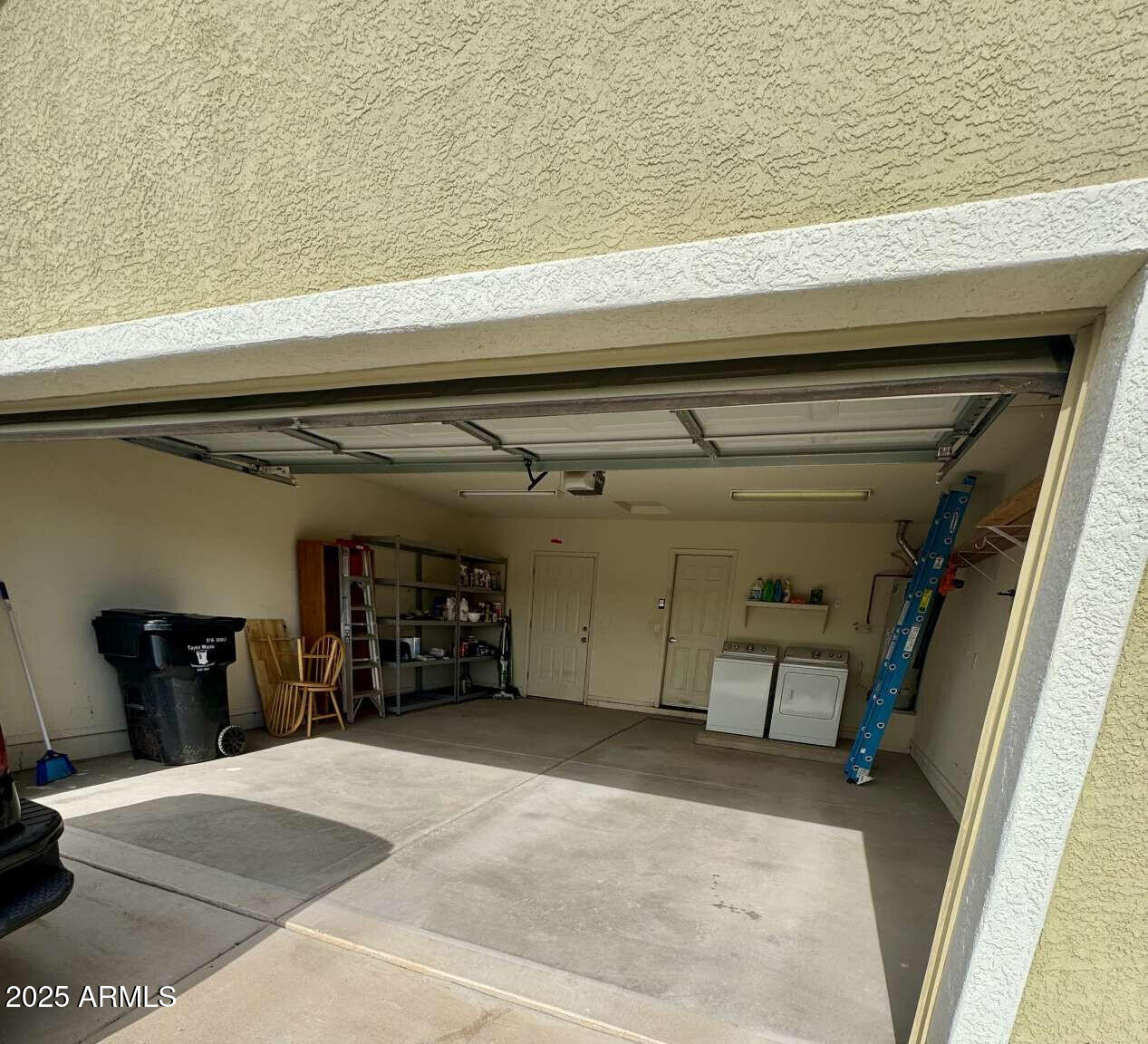 4660 Monument Way Rimrock, AZ 86335 - Photo 27 of 33 a view of car garage