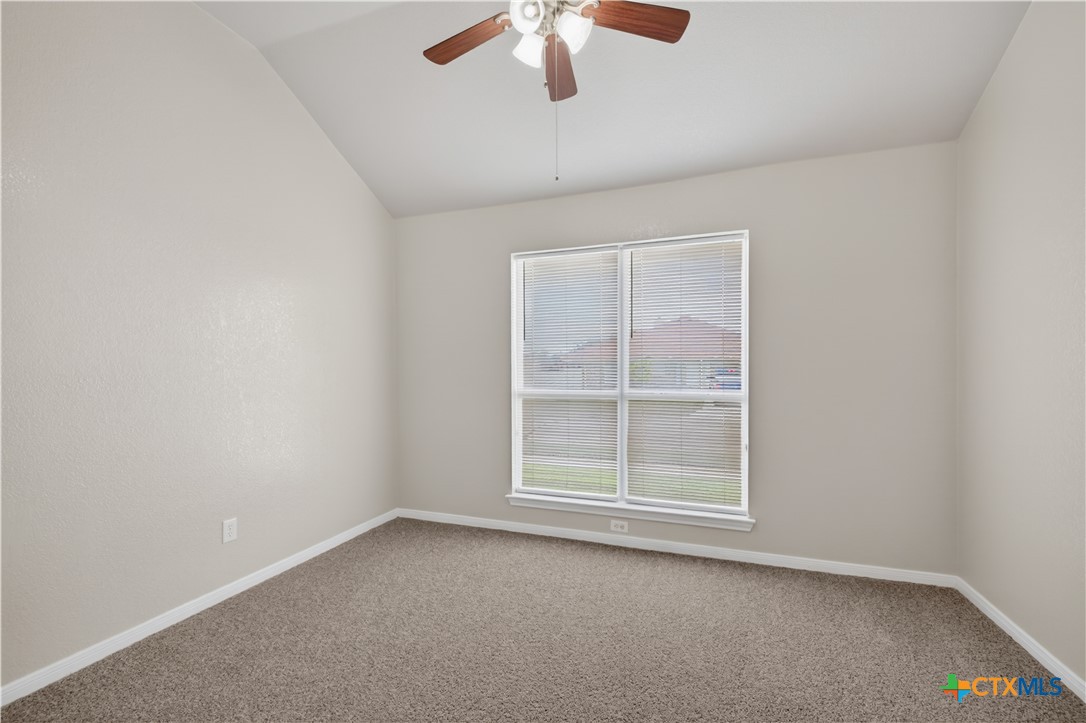 2901 Hydrangea Avenue Killeen, TX 76549 - Photo 10 of 29