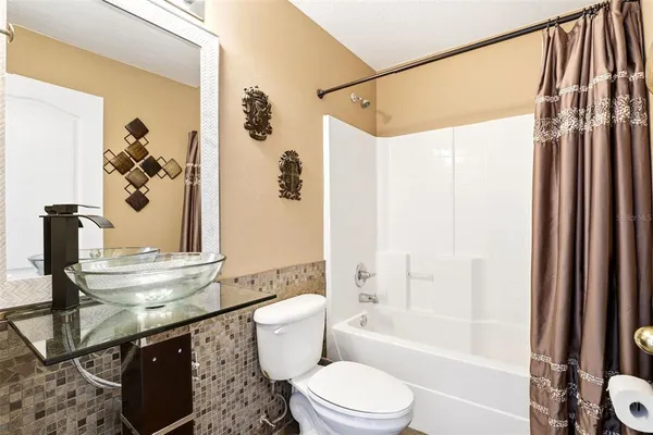 $438,000 | 36725 Oconee Avenue, Unit 36725, Eustis, FL 32736