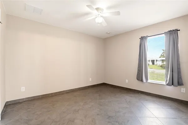 $438,000 | 36725 Oconee Avenue, Unit 36725, Eustis, FL 32736