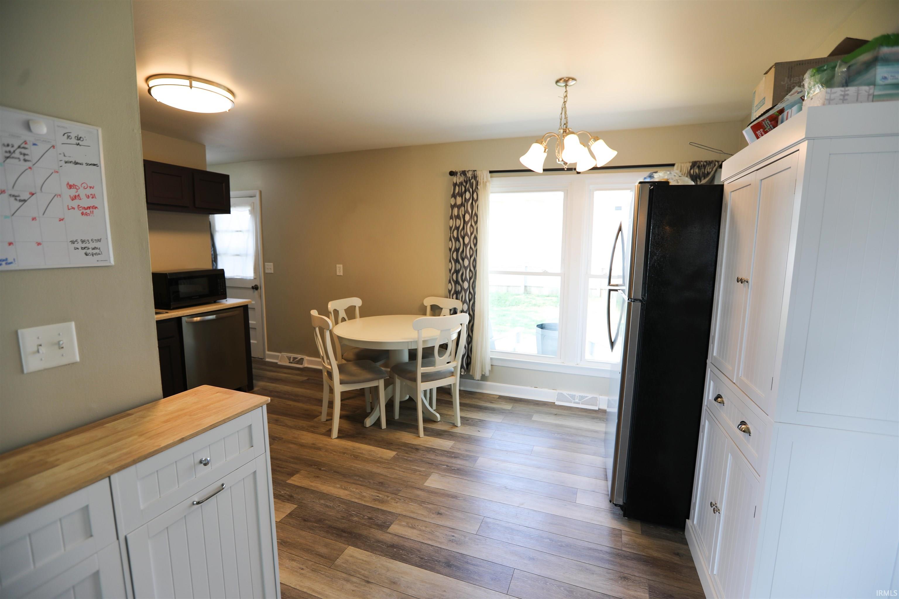 1600 South York Road Yorktown, IN 47396 - Photo 8 of 20 Gallery Image 8