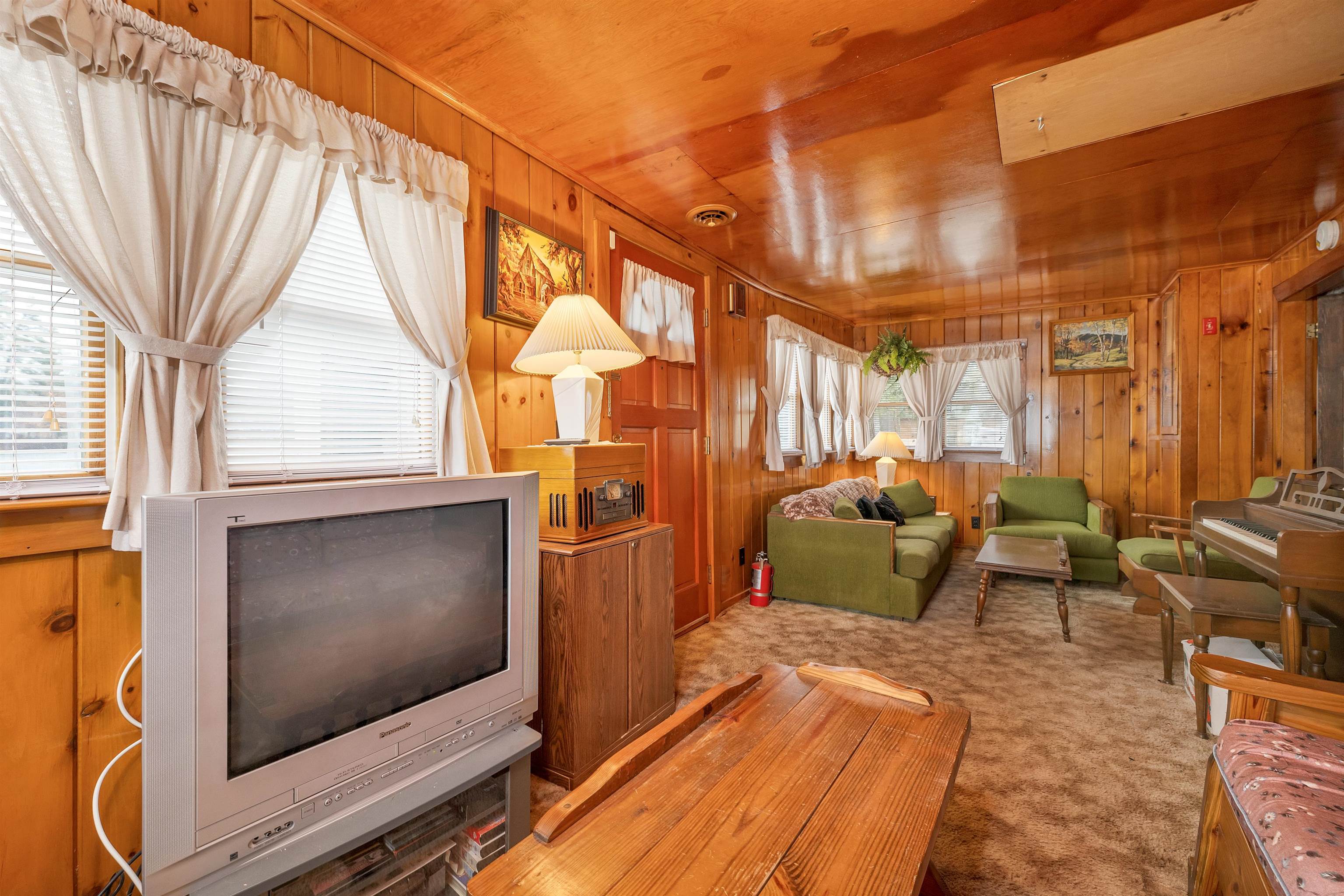 156 Gardners Grove Road Belmont, NH 03220 - Photo 12 of 33 Gallery Image 12
