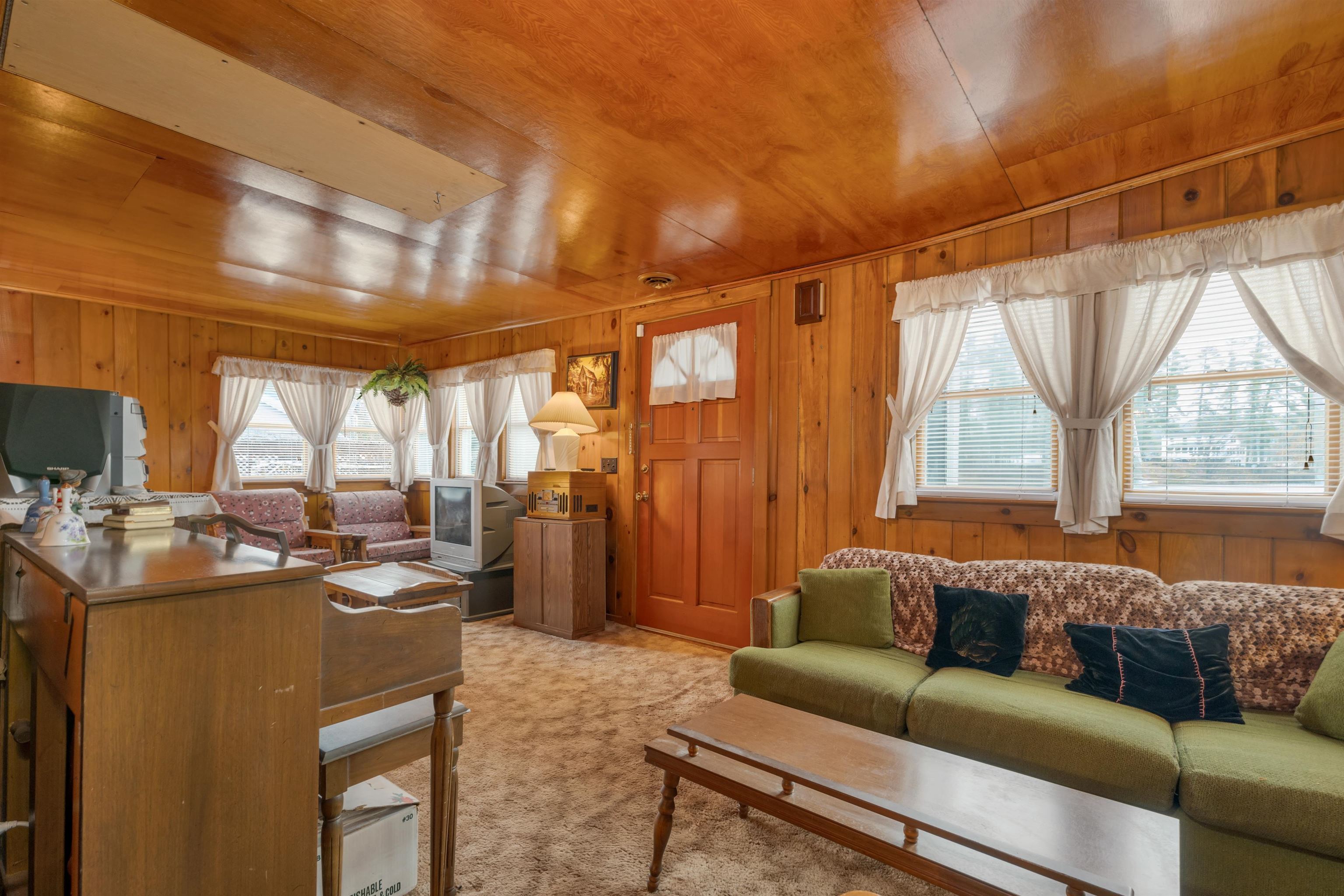 156 Gardners Grove Road Belmont, NH 03220 - Photo 13 of 33 Gallery Image 13