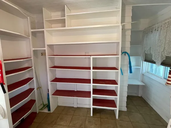 $299,900 | 316 Poplar Avenue, Manteca, CA 95336