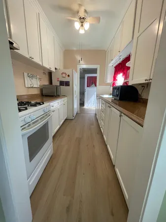 $299,900 | 316 Poplar Avenue, Manteca, CA 95336