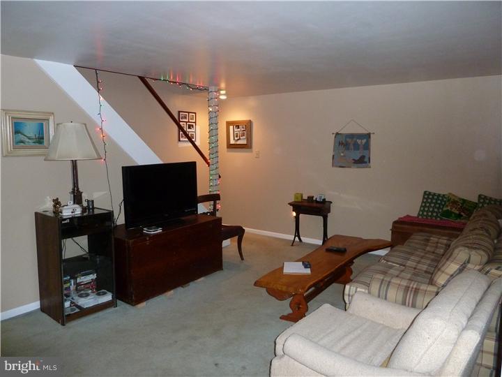 1407 Peppermint Road Coopersburg, PA 18036 - Photo 6 of 11 Gallery Image 6