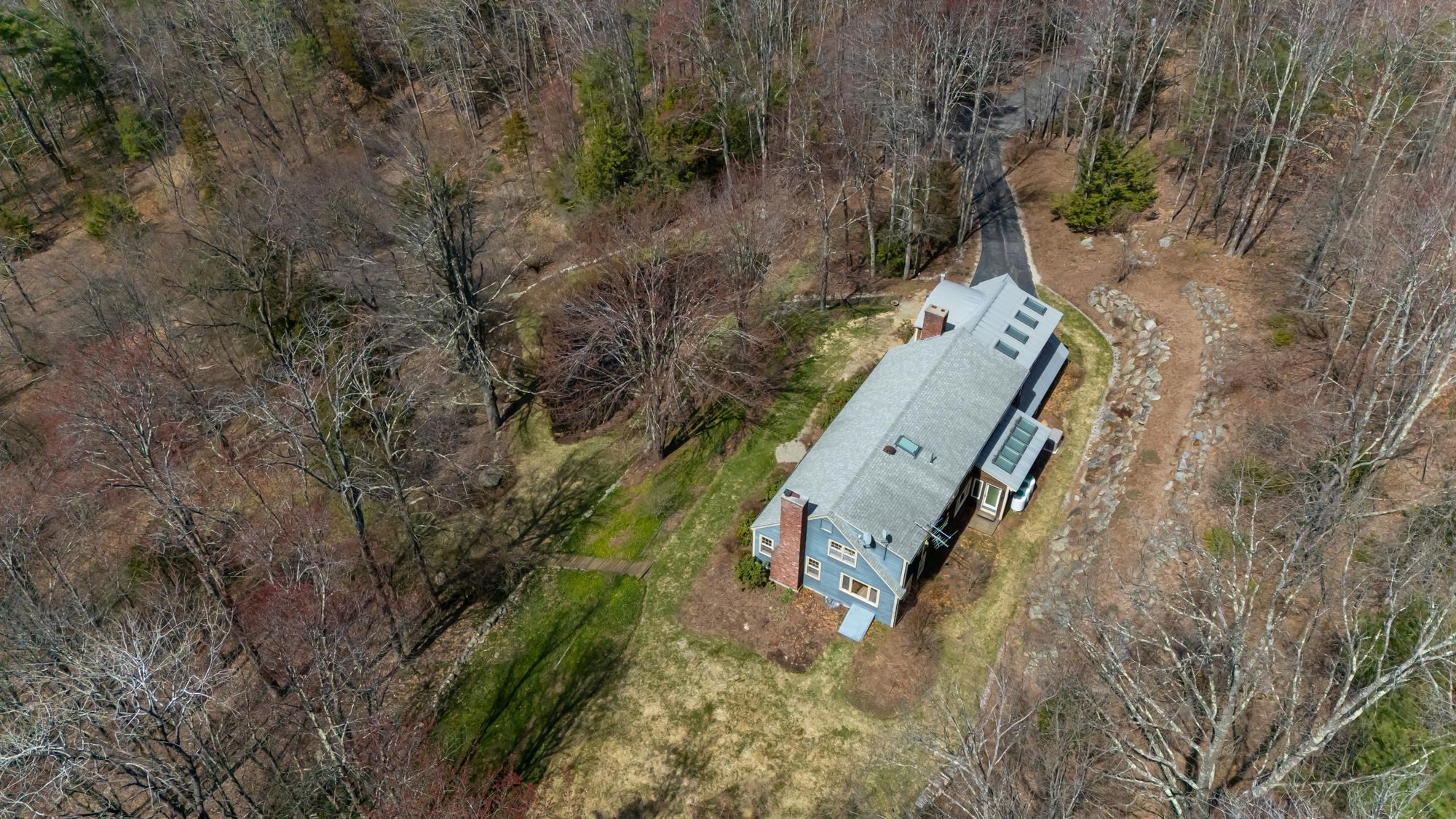 19 Highland Drive Amherst, NH 03031 - Photo 33 of 38