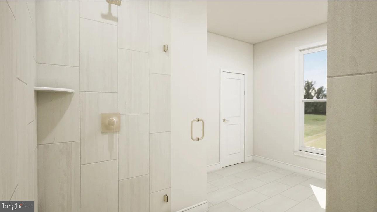 43312 Farringdon Square, Unit 215 Ashburn, VA 20148 - Photo 9 of 10 a bathroom with a shower