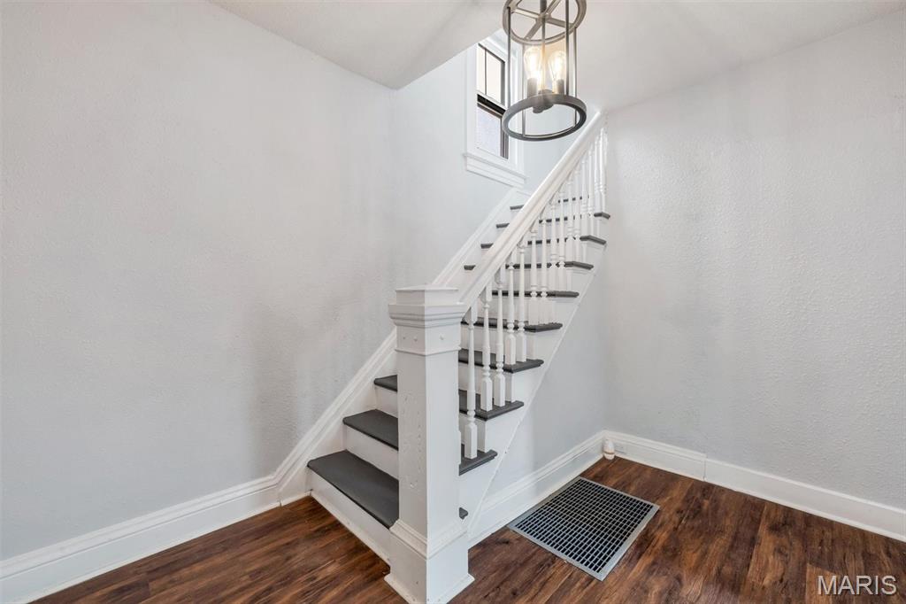 750 Lemay Ferry Road St. Louis, MO 63125 - Photo 16 of 35